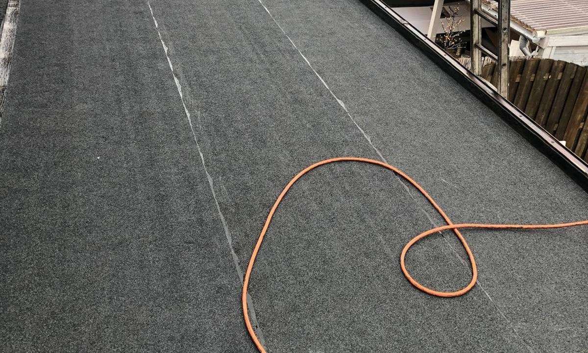 Nieuw bitumen dak aangelegd in Naarden